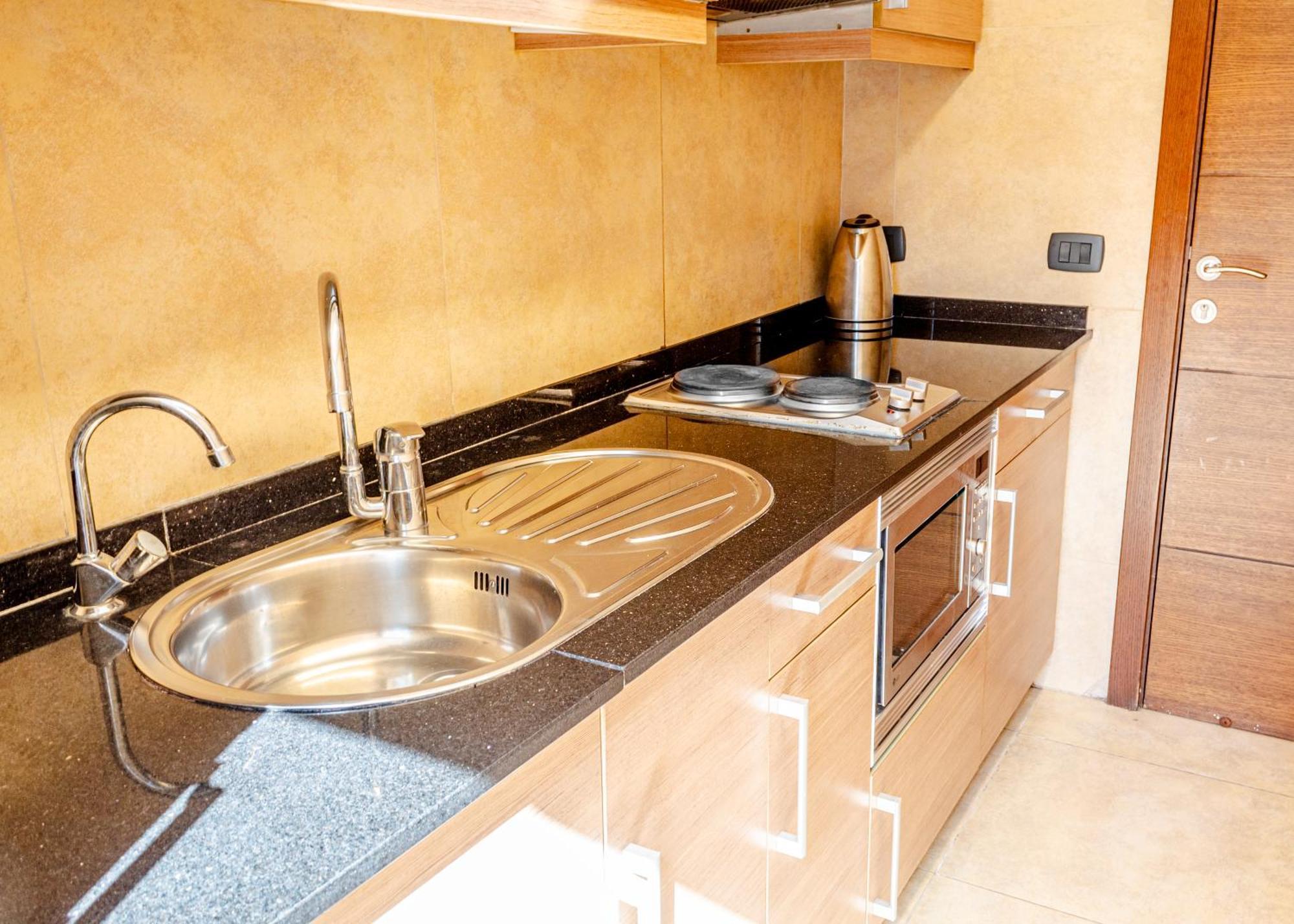 ביירות Britannia Suites מראה חיצוני תמונה